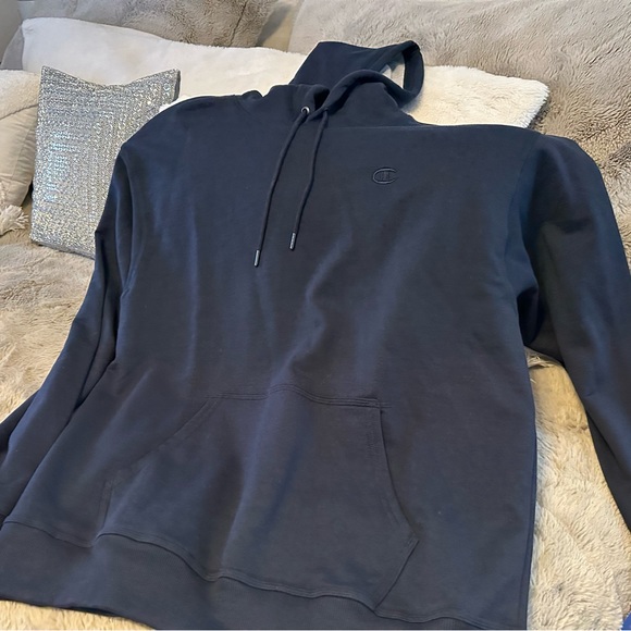 NWT CHAMPION THICK XL COTTON HOODIE (NAVY BLUE W/NAVY BLUE LOGO RARE) - Picture 1 of 6